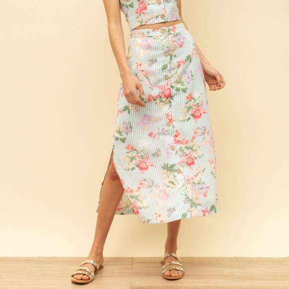 HEM & THREAD Floral Button-Front Midi Skirt | Mint Stripe Garden Print - Picture 5 of 8